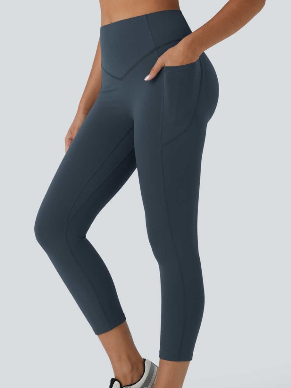 Halara UltraSculpt High Rise Scrunch Butt Lifting Tummy Control Leggings Blue L